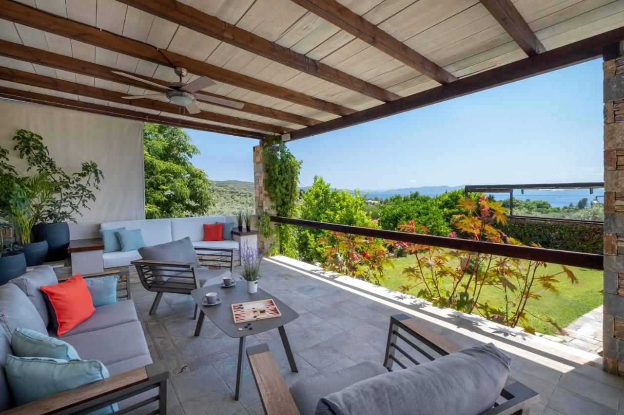 Iakovakis Suites & Spa Koropi Exterior photo